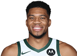 字母哥扣篮